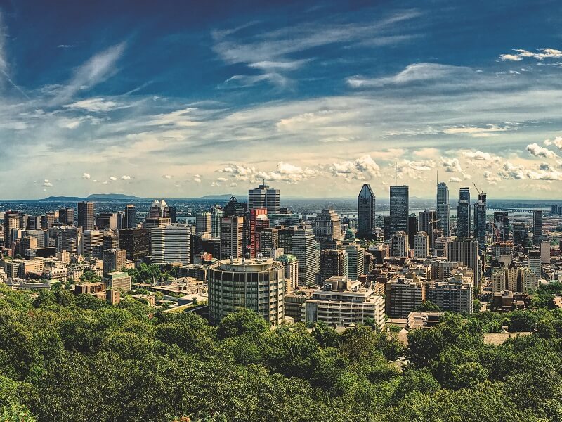Foto zeigt die Skyline von Montreal